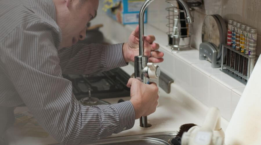 Professional sink repair in Pacoima, CA